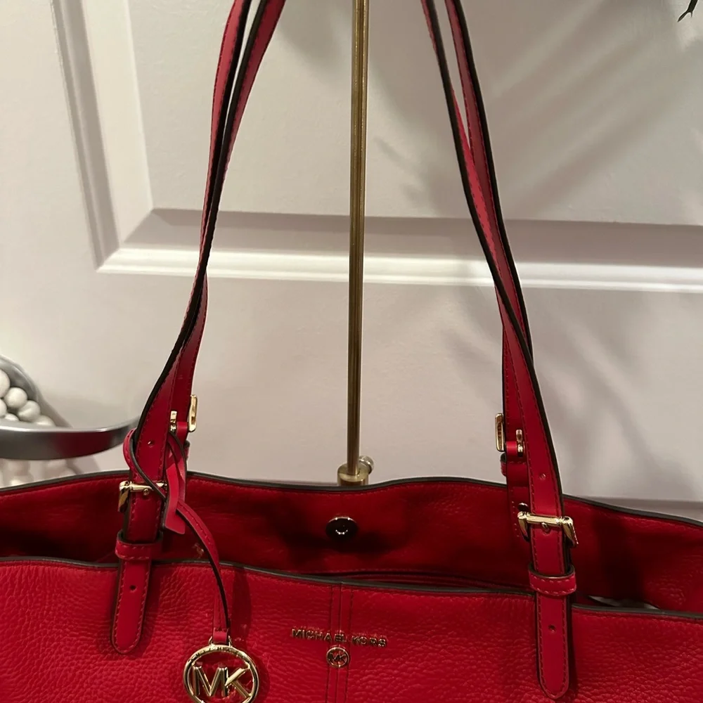 AUTHENTIC Michael Kors “Lenox” Large Pebble Leather Tote, NWOT - Picture 8 of 15